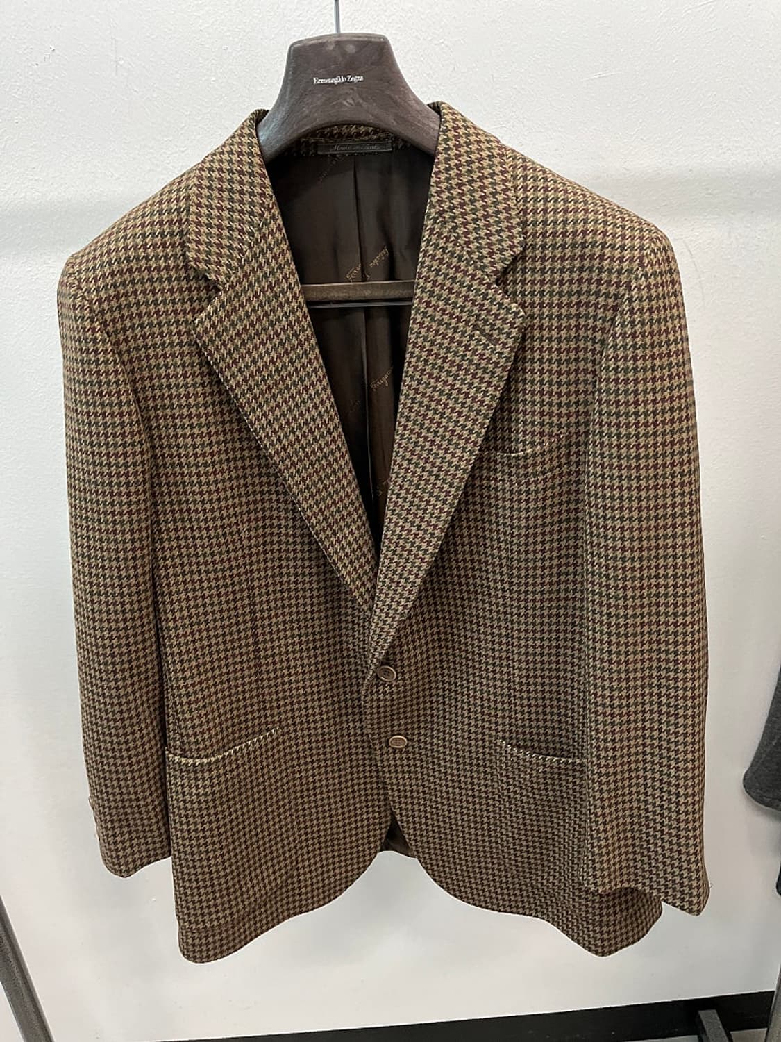 105) 페레가모 클래식 하운드 자켓  상품이미지3