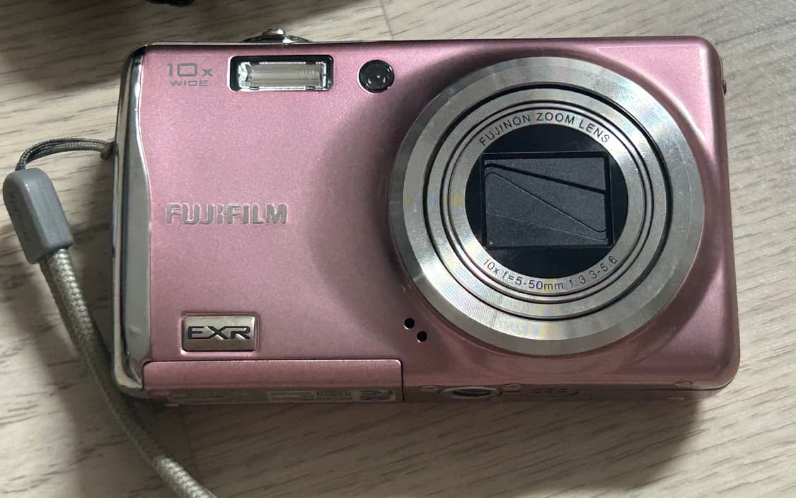 후지필름 파인픽스 f70exr 핑크디카 상품이미지2