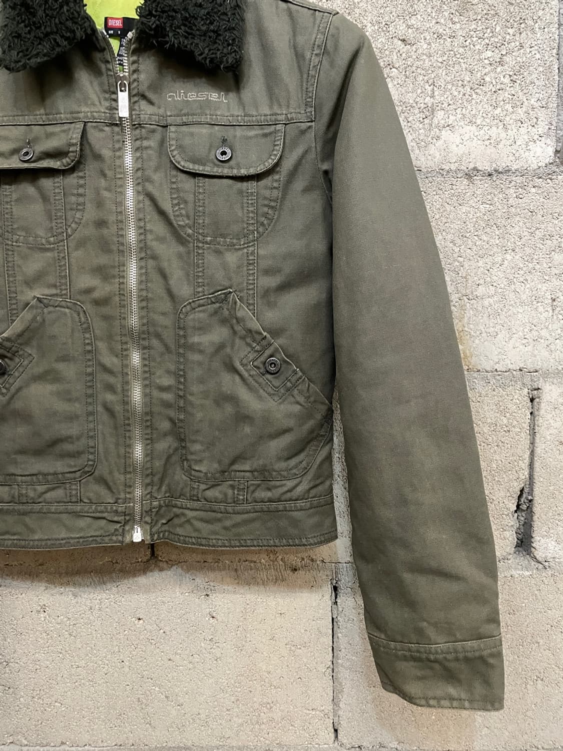 디젤 워시드 코튼 트러커 자켓 상품이미지5