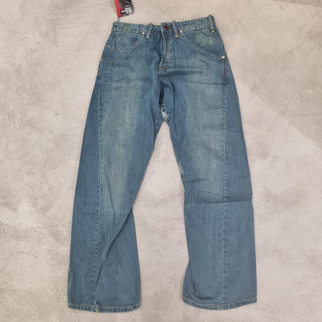 희귀레어 새제품 일본 리바이스 엔지니어드진 루즈핏 신치백유럽서부르는게값 상품이미지3