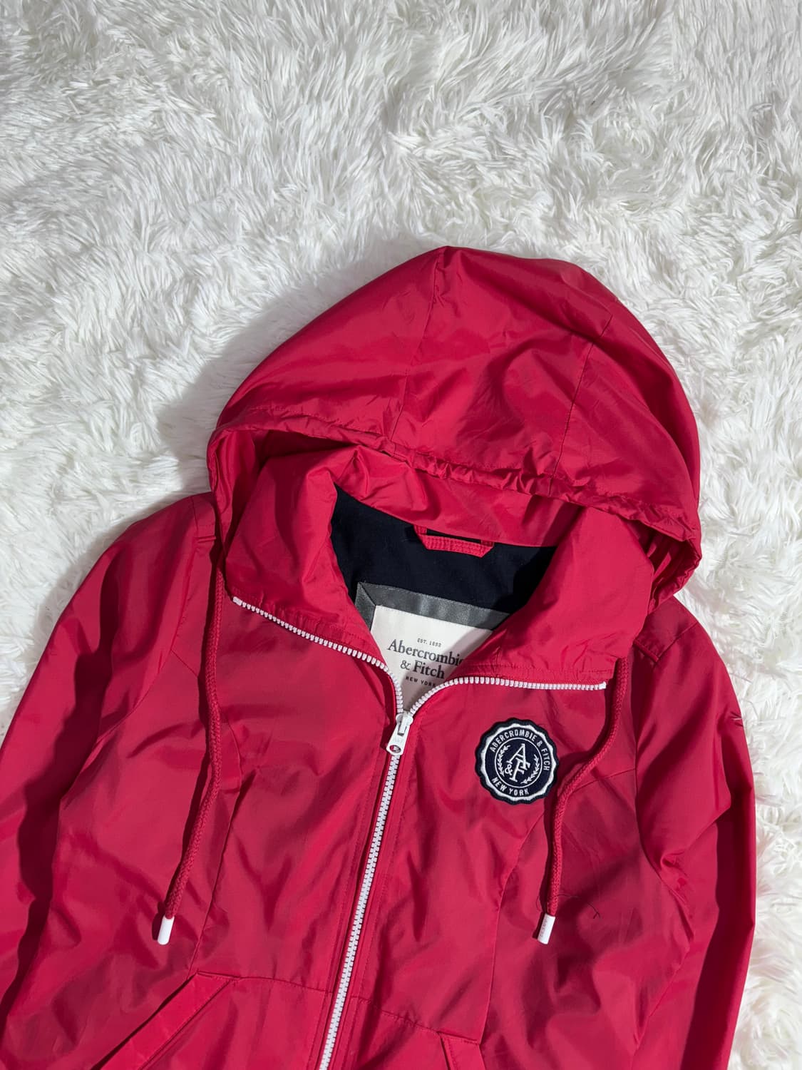 아베크롬비 레드 패치로고 바람막이  상품이미지4