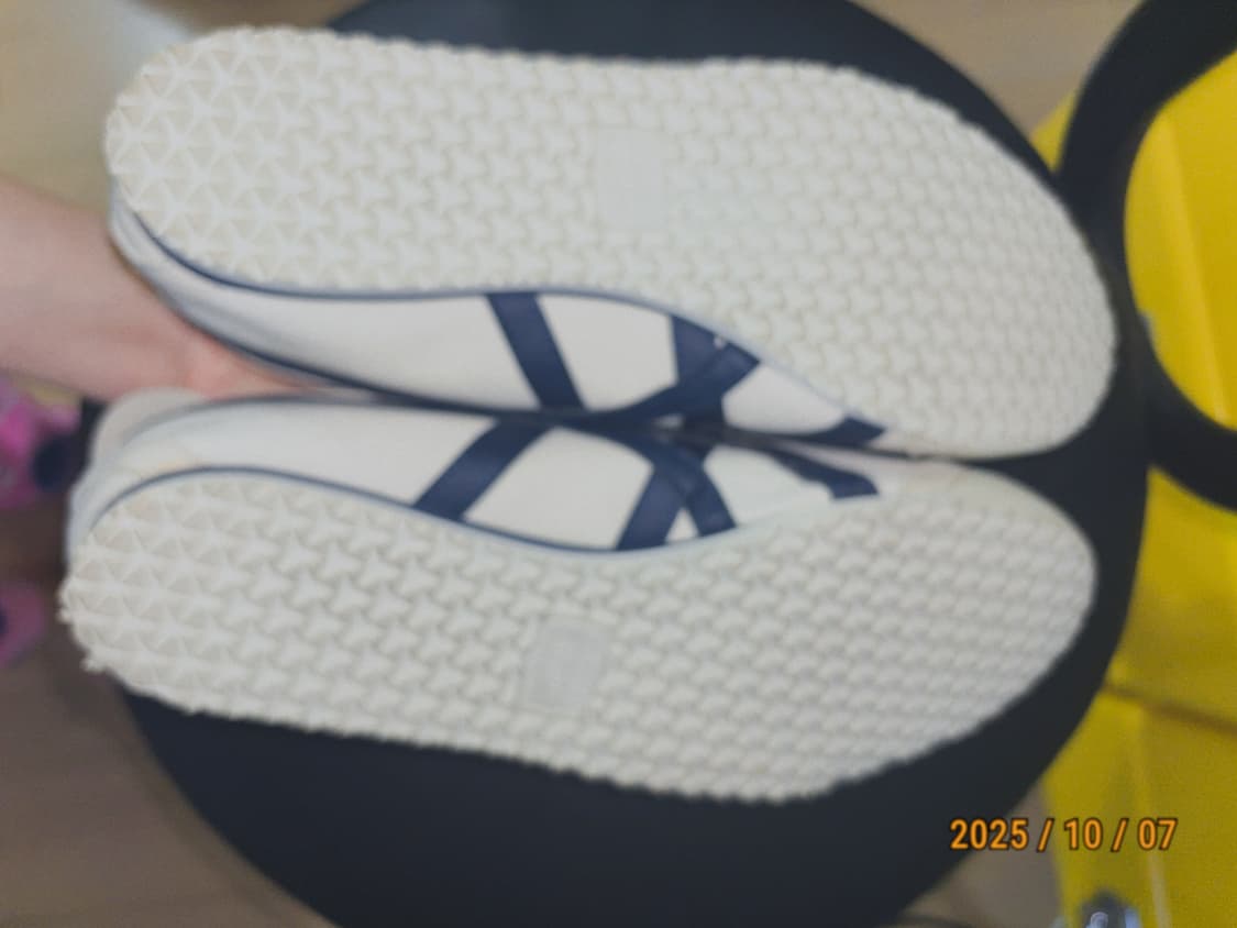 오니츠카타이거 운동화 255 상품이미지2