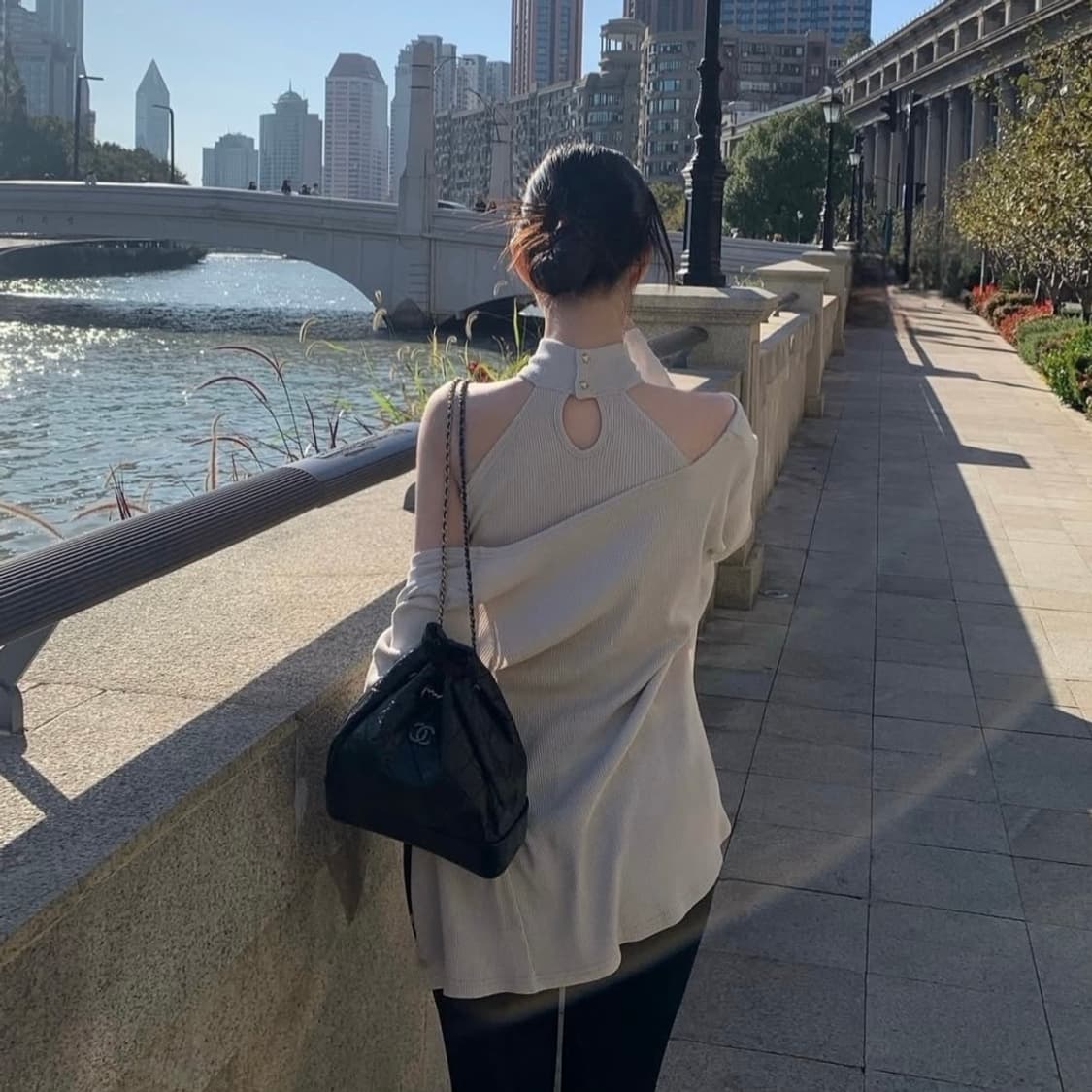 르모멘트 제작 홀터넥 나시+가디건 세트 상품이미지1