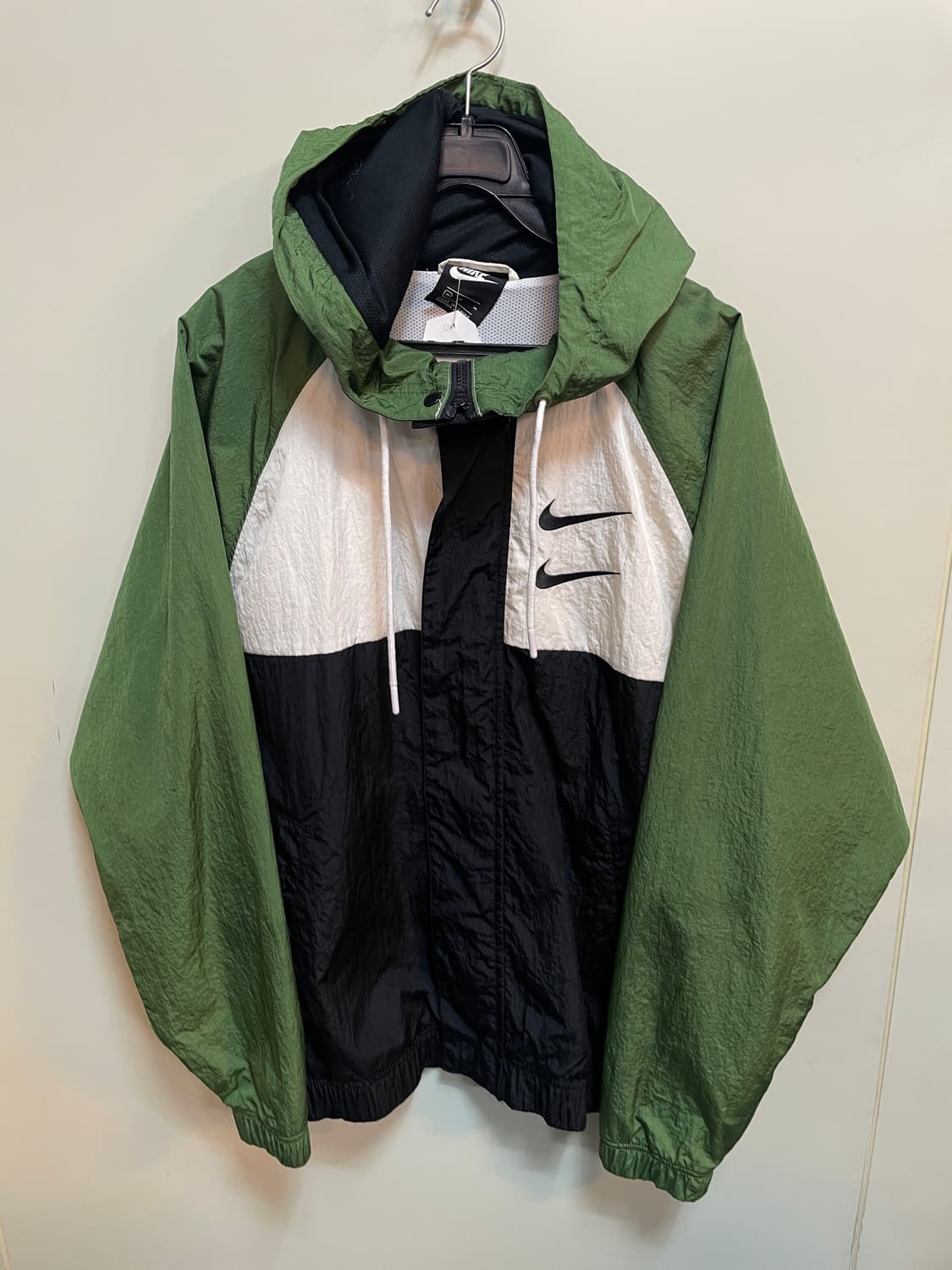 나이키 바람막이 상품이미지1