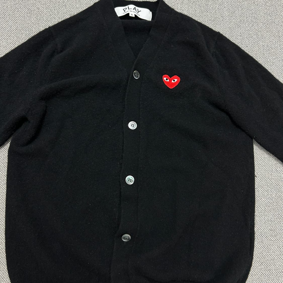 꼼데가르송 레드와펜 가디건(XL) 상품이미지4