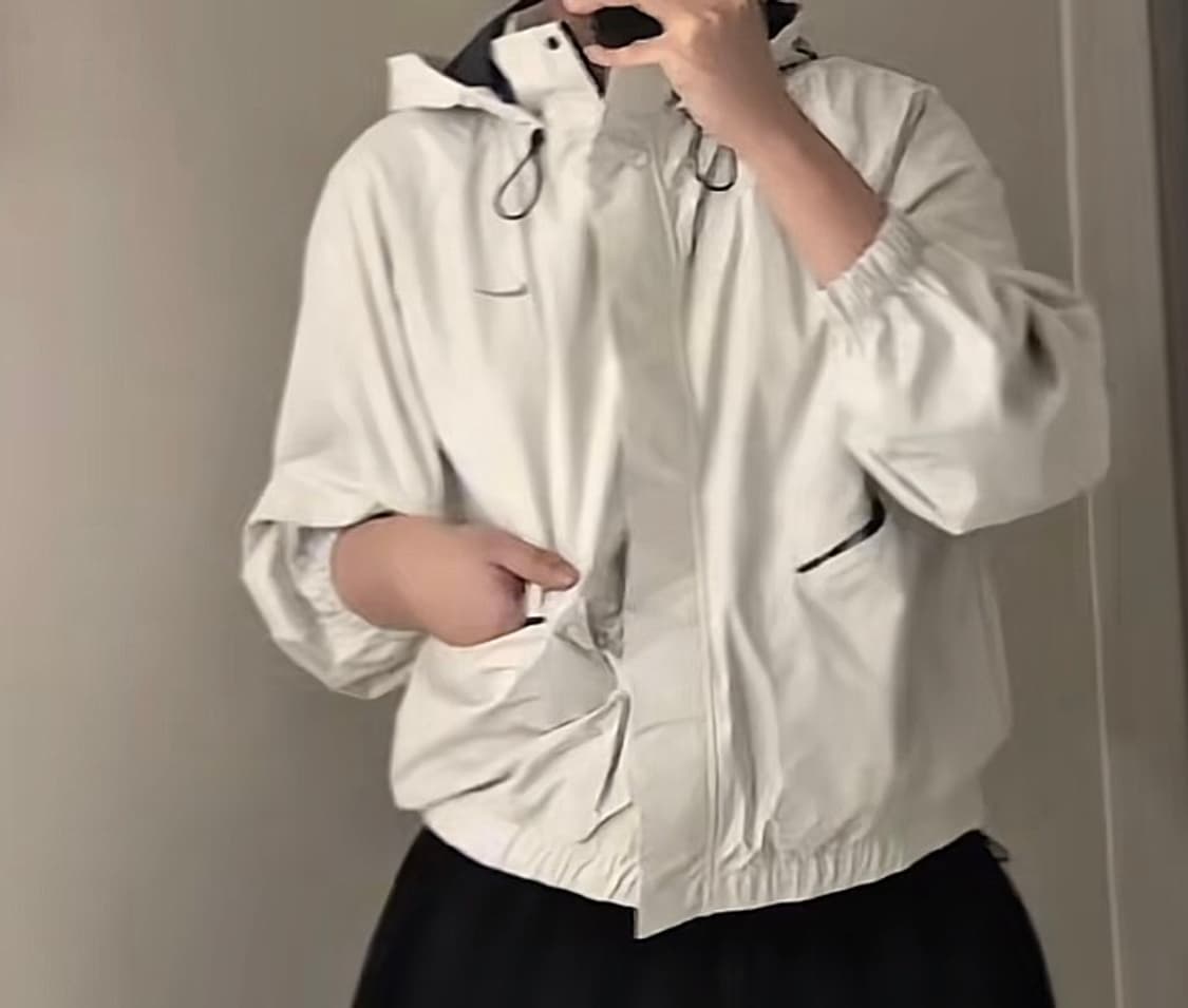 나이키 스톰 핏 스위프트 러닝 자켓 페일 아이보리 상품이미지2