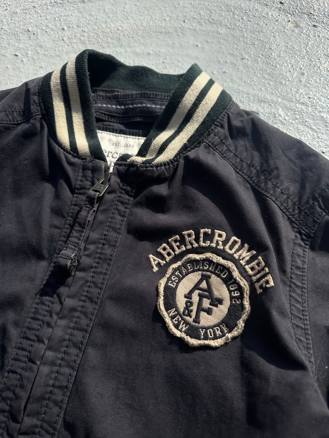 아베크롬비 바시티 봄버 야구잠바  상품이미지2