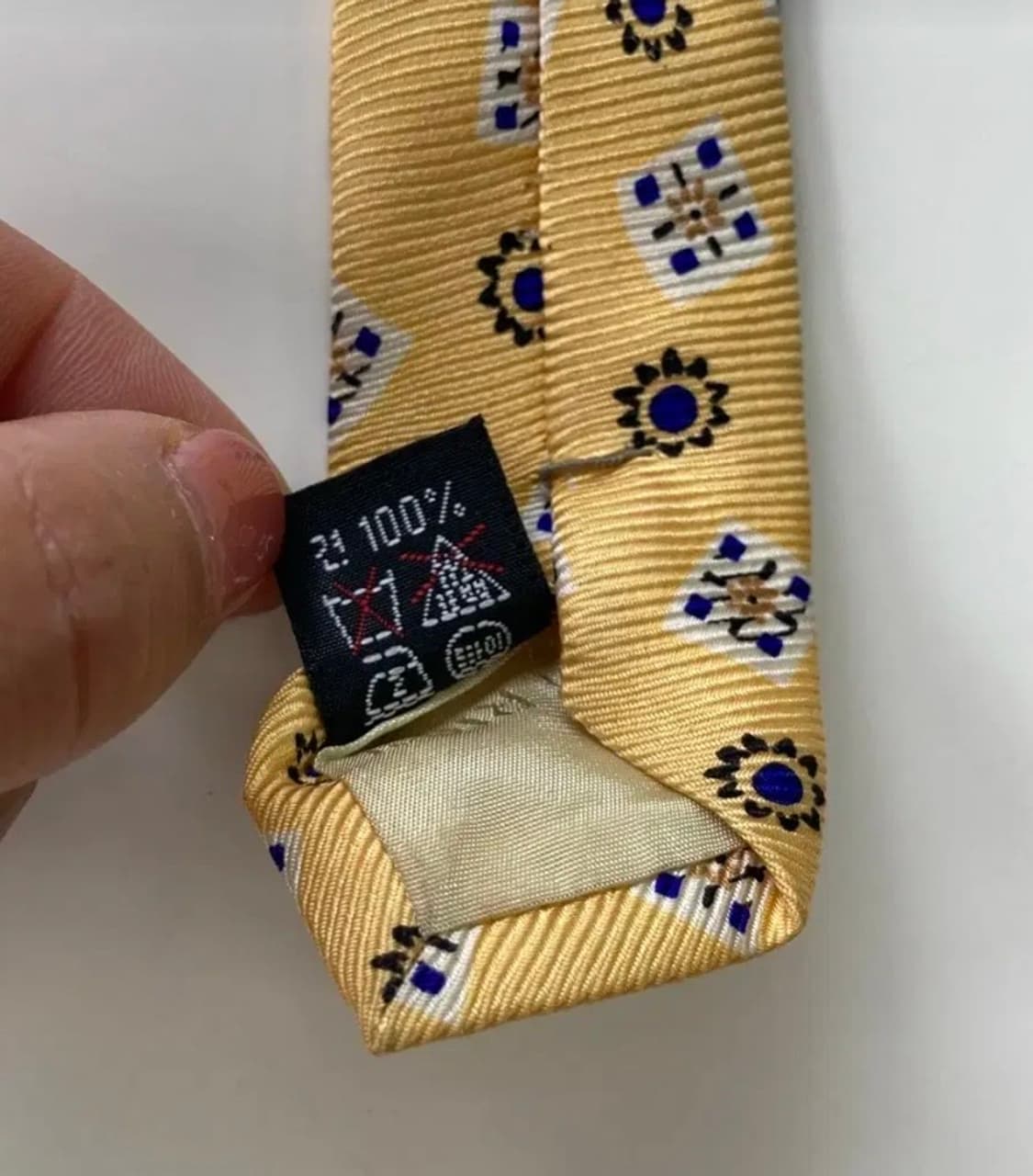 니나리치 넥타이 상품이미지6