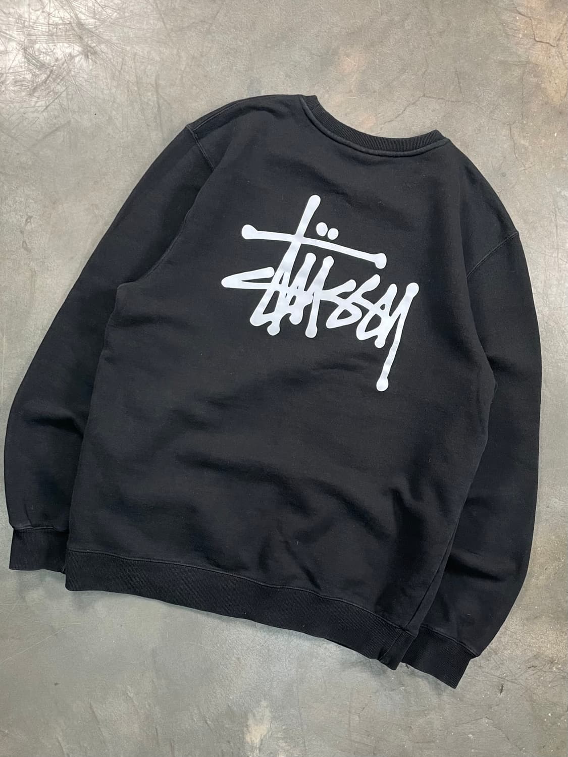 스투시 스탁로고 스웻셔츠 상품이미지2