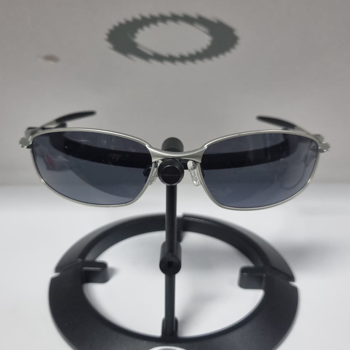 오클리 위스커 T 실버 새렌즈 상품이미지4