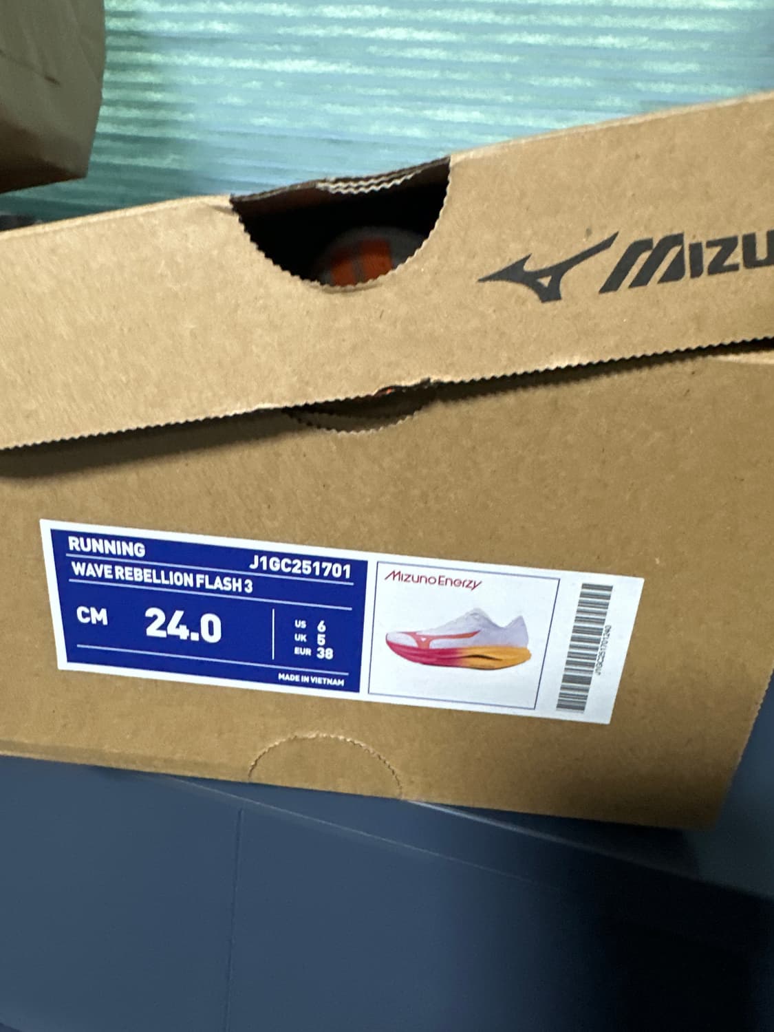 미즈노 웨이브 리벨리온 플래시 3 240(텍달린 새상품) 상품이미지3