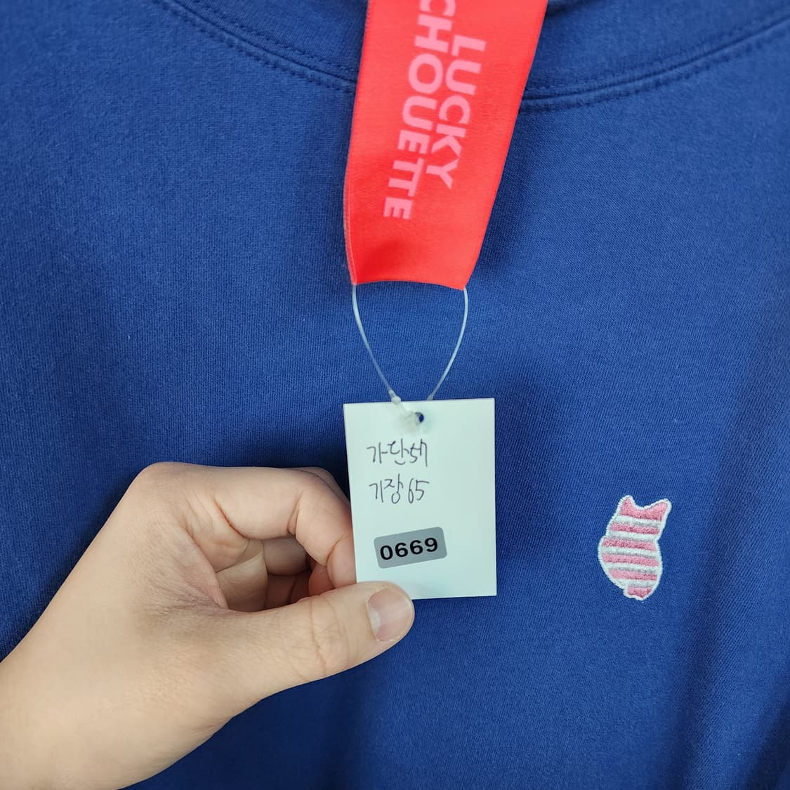 럭키슈에뜨 고양이 자수 반팔 티셔츠 상품이미지9