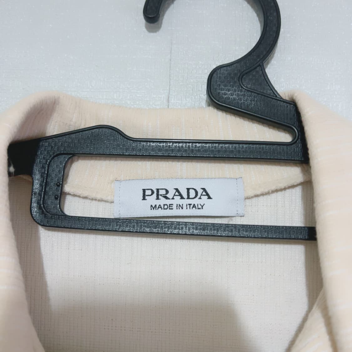 프라다 로고 여름 공용 반팔셔츠 상품이미지4