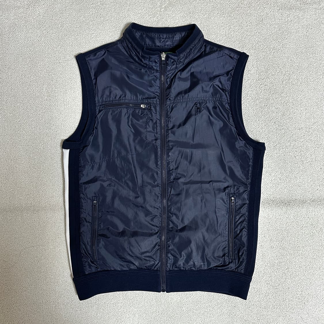 헤지스 골프 여성 조끼 집업 상품이미지1