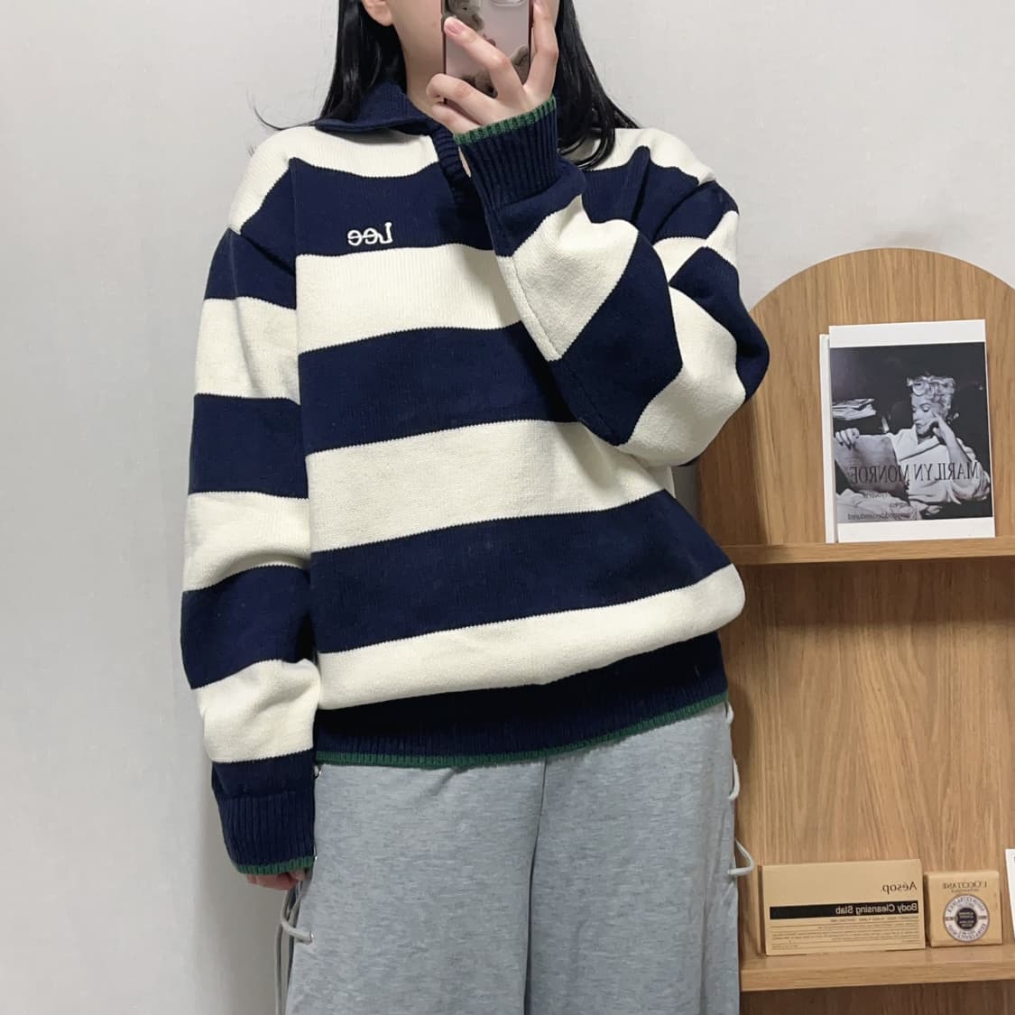 [정품] LEE 화이트 네이비 단가라 두툼 니트 [ M ] 상품이미지2