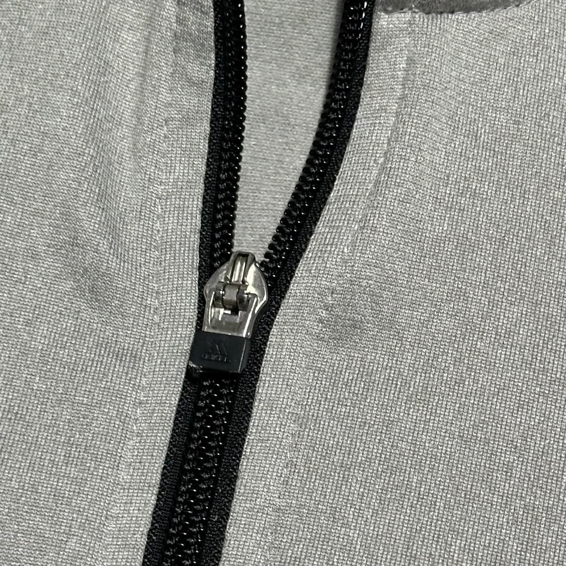 95 아디다스 레알 마드리드 그레이 트랙탑 상품이미지7