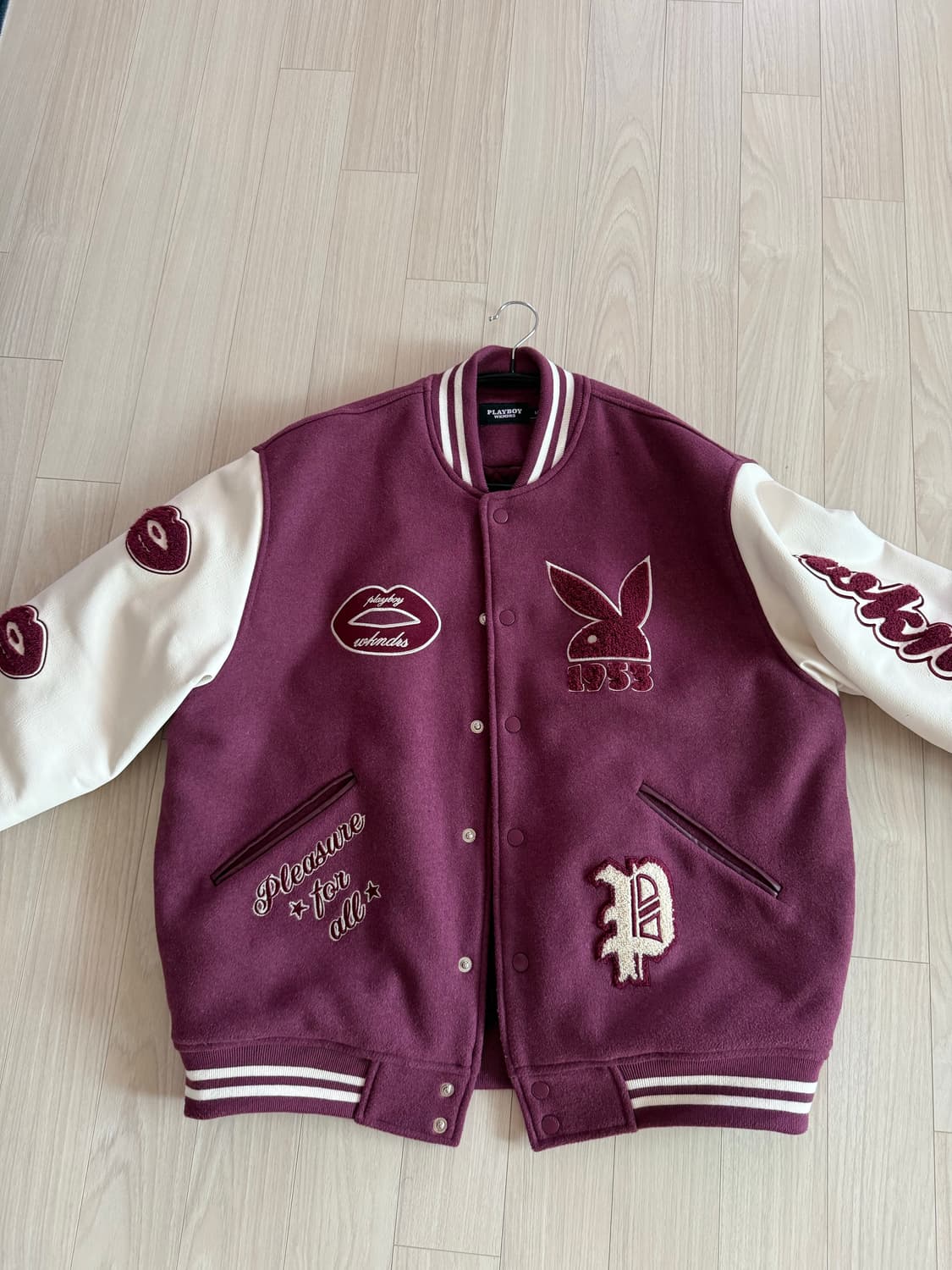 위캔더스 플레이보이 콜라보 바시티자켓 사이즈 M 상품이미지1