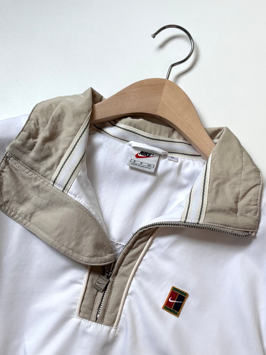 Nike 나이키 테니스로고 아이보리/베이지 아노락 상품이미지2
