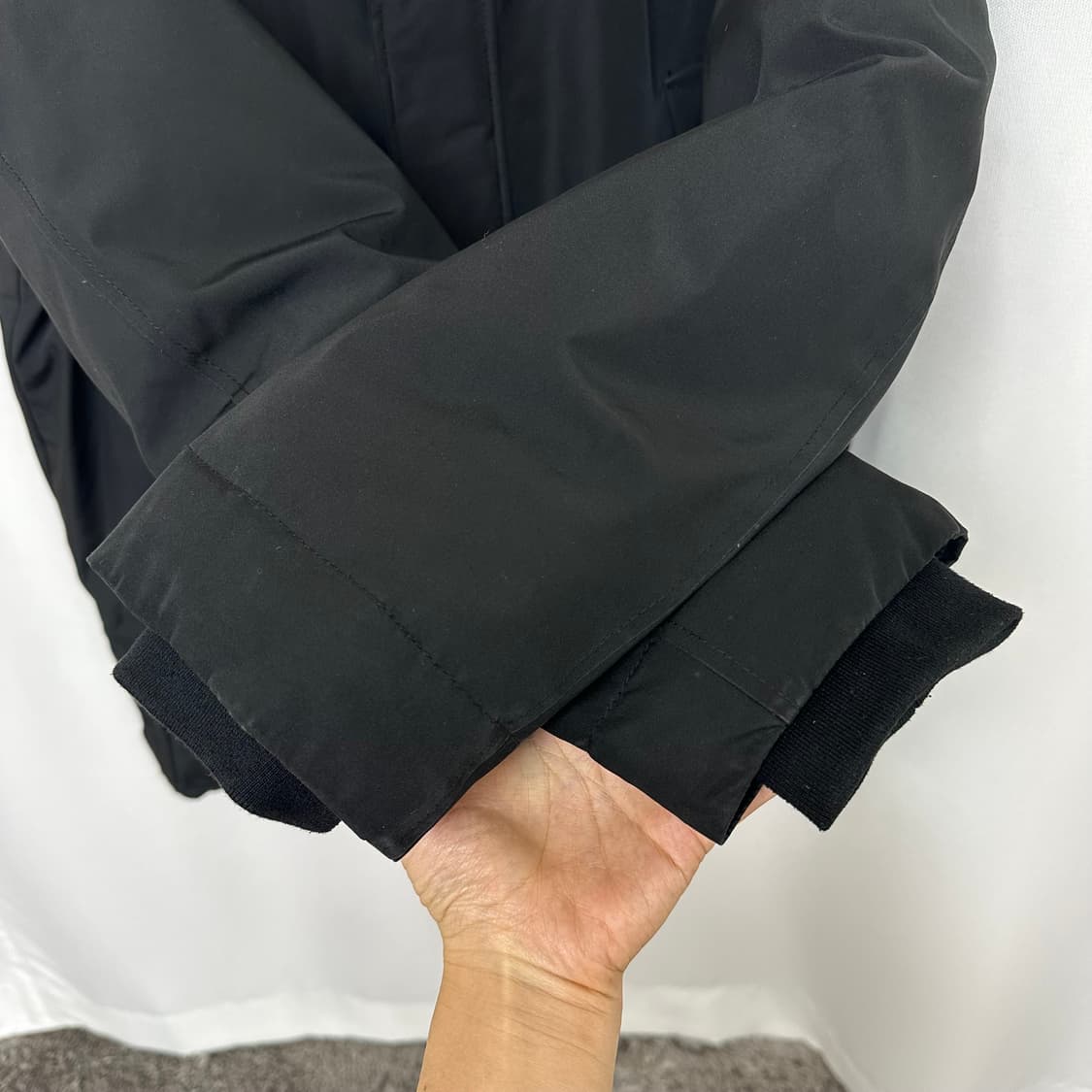 캉골 남자 오리털 후드 패딩 점퍼 검정 L  상품이미지4
