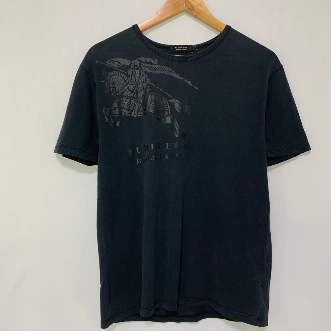 버버리 블랙라벨 빅 로고 프린팅 반팔 티셔츠 블랙 빈티지 남녀공용 00s 상품이미지2