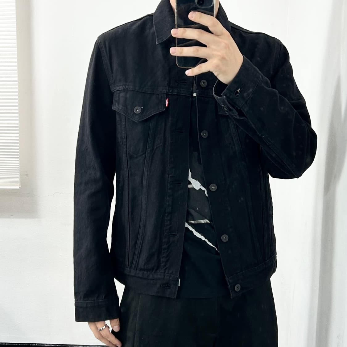 리바이스 블랙 데님 트러커 자켓 상품이미지2