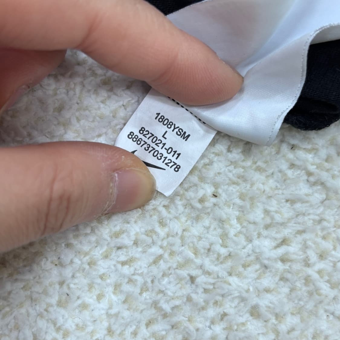 L 나이키 스몰로고 반팔 티셔츠 0317E 상품이미지5