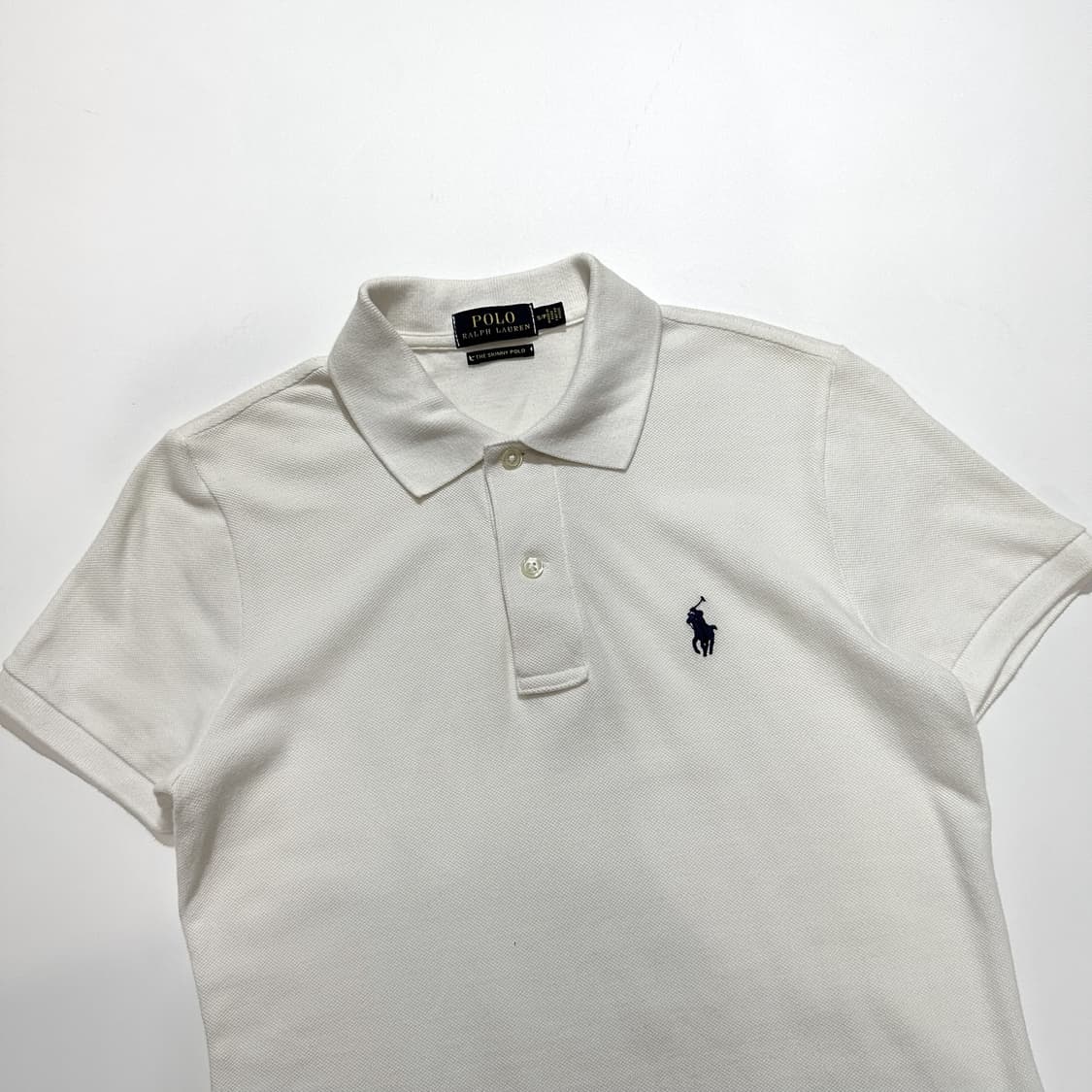 폴로 신형 화이트 반팔카라티 상품이미지2