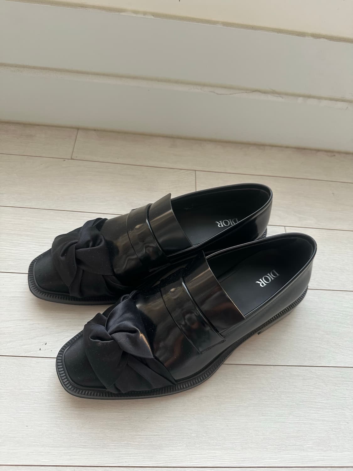 (40) FW25 디올 꾸뛰르 레이스 로퍼 팝니다 상품이미지1