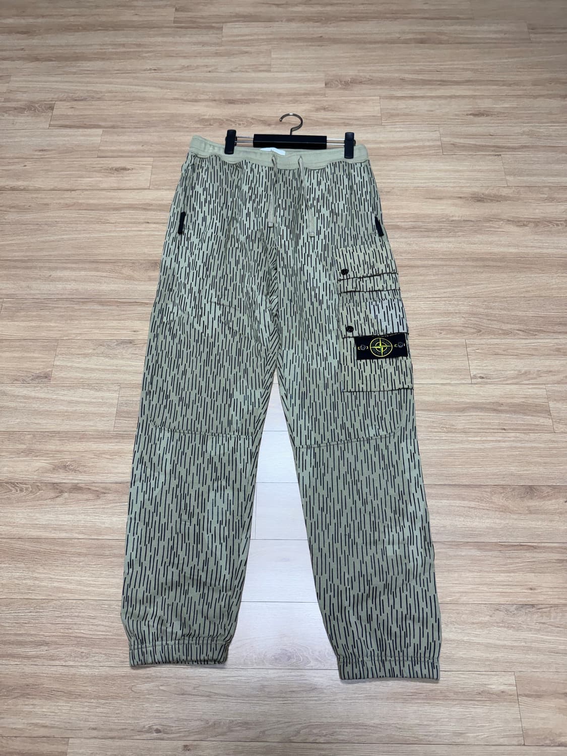 스톤아일랜드 레인카모 카고 조거팬츠 상품이미지1