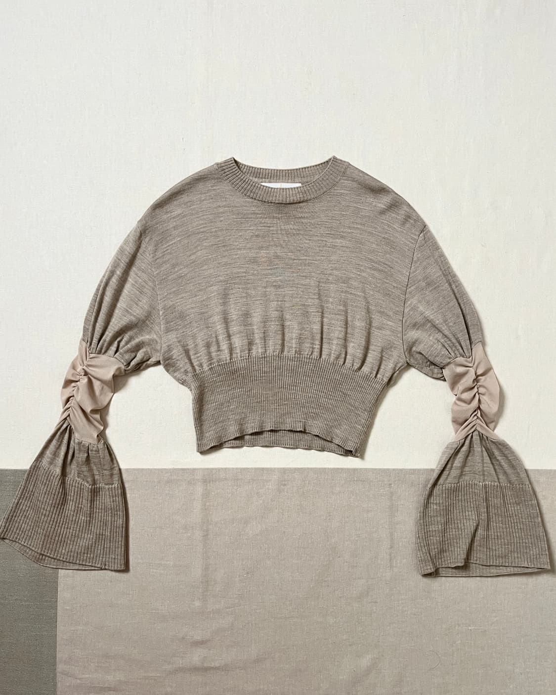 Akira naka fidelia knit 아키라나카 크롭 니트  상품이미지4