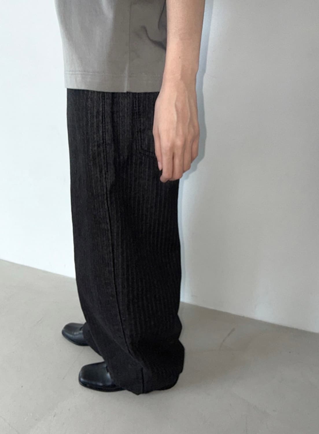 헤링본 논페이드 스트라이프 팬츠 상품이미지3