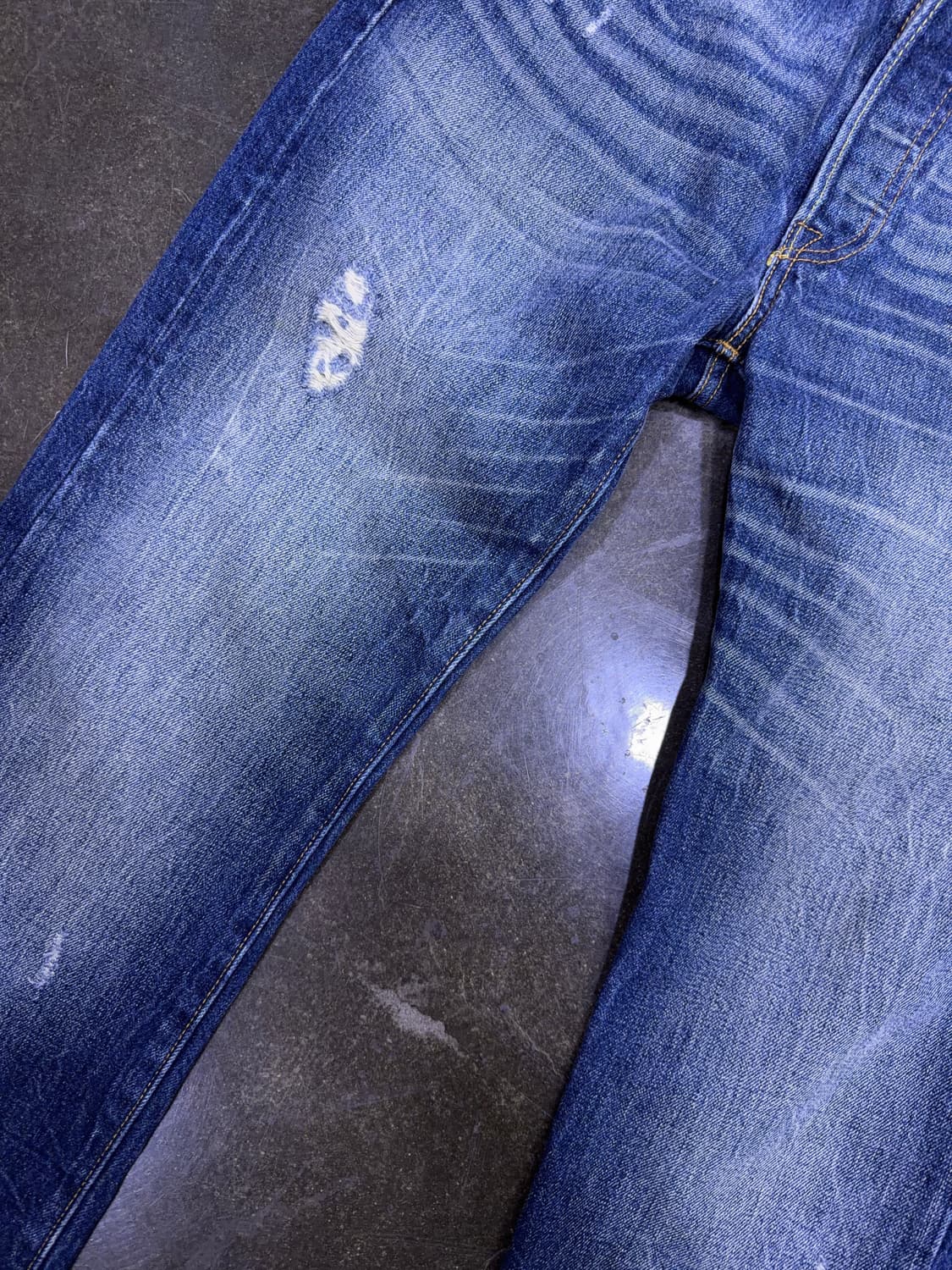 리바이스 501 레귤러핏 데님팬츠 청바지 빈티지 워싱 32 상품이미지4