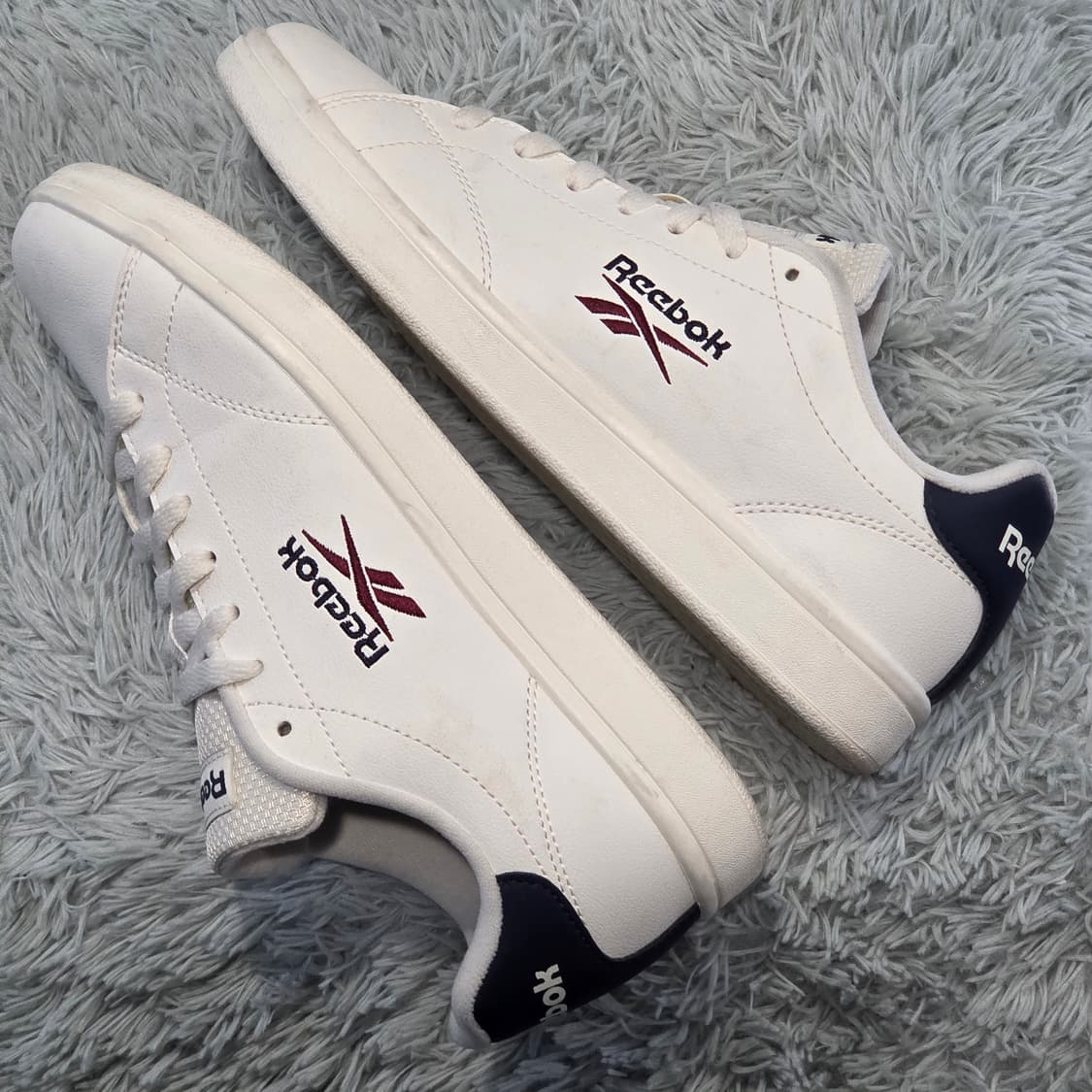 3w-18:리복 클래식 로우 화이트 네이비 265cm-거의새거 상품이미지7