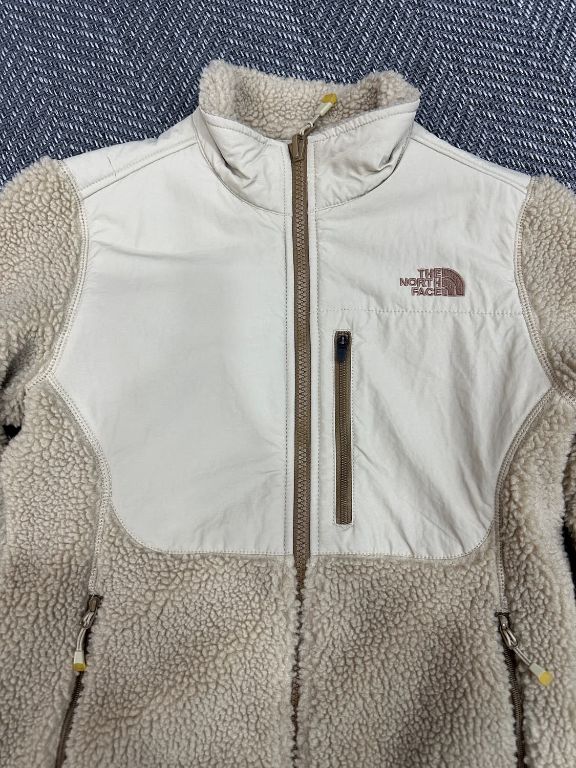 노스페이스 뽀글이 후리스 베이지 상품이미지2