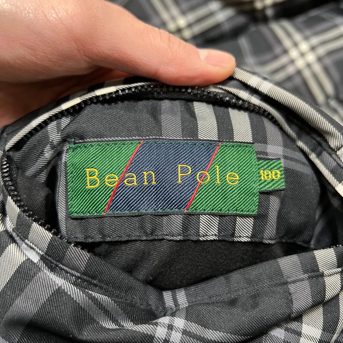 빈폴 덕다운 리버시블 체크 푸퍼패딩 점퍼 [블랙] L/100 상품이미지9