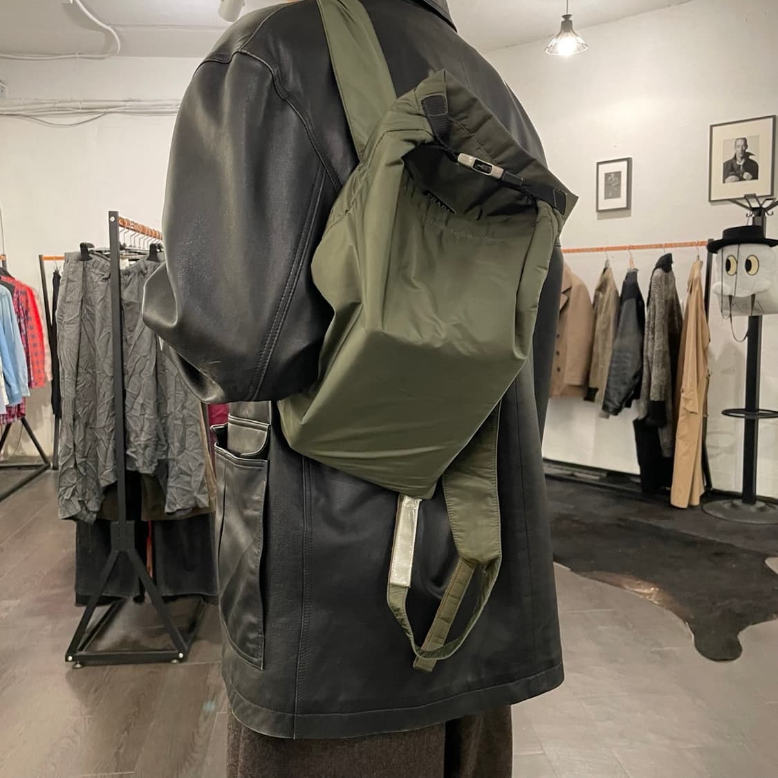 프라다 나일론 백팩 상품이미지3