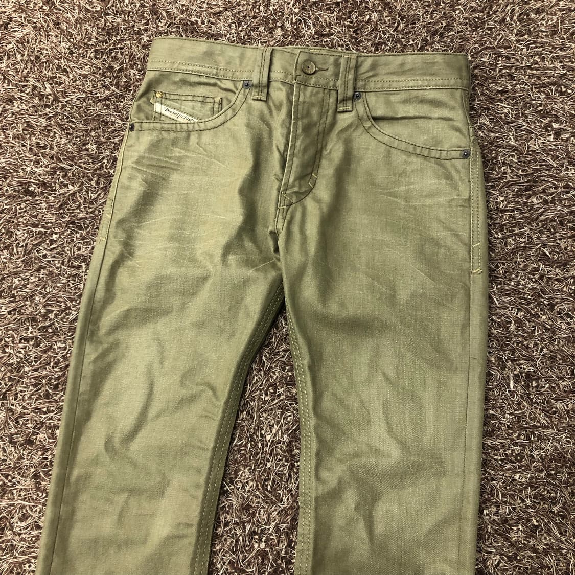 디젤 THAVAR  올리브 그린 슬림 데님 팬츠 상품이미지3