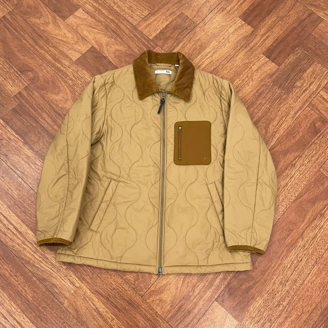 유니클로 jw앤더슨 퀼팅 자켓 상품이미지1