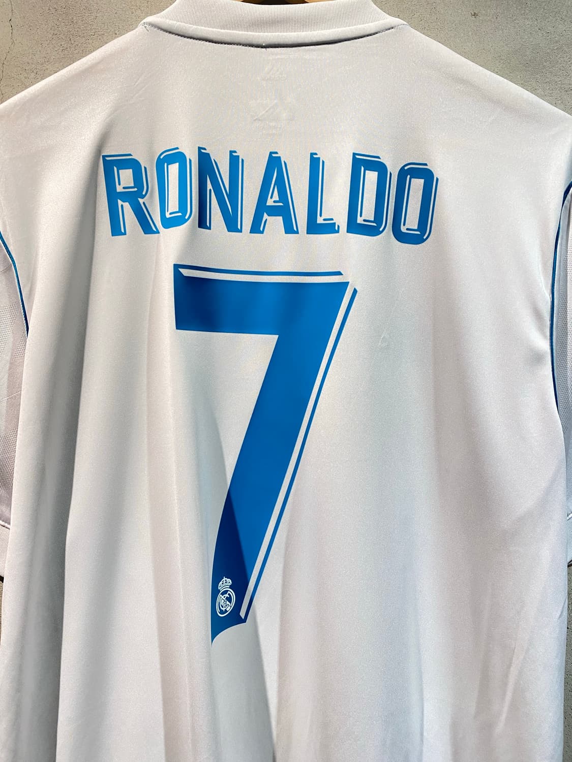17-18 레알 마드리드 호날두 홈 유니폼 상품이미지10