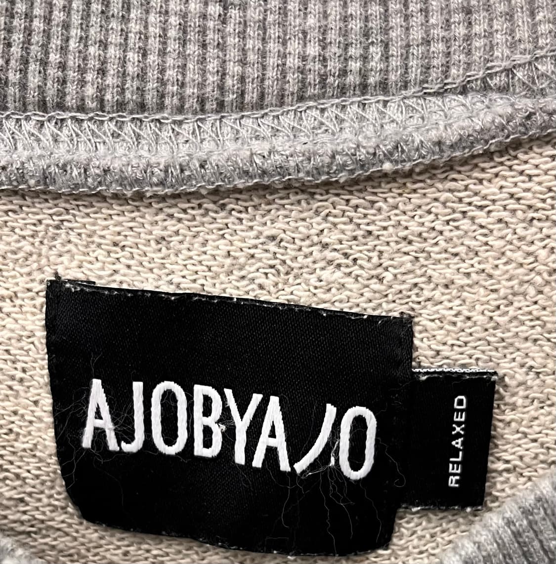 아조바이아조 하프 니트 맨투맨 상품이미지4