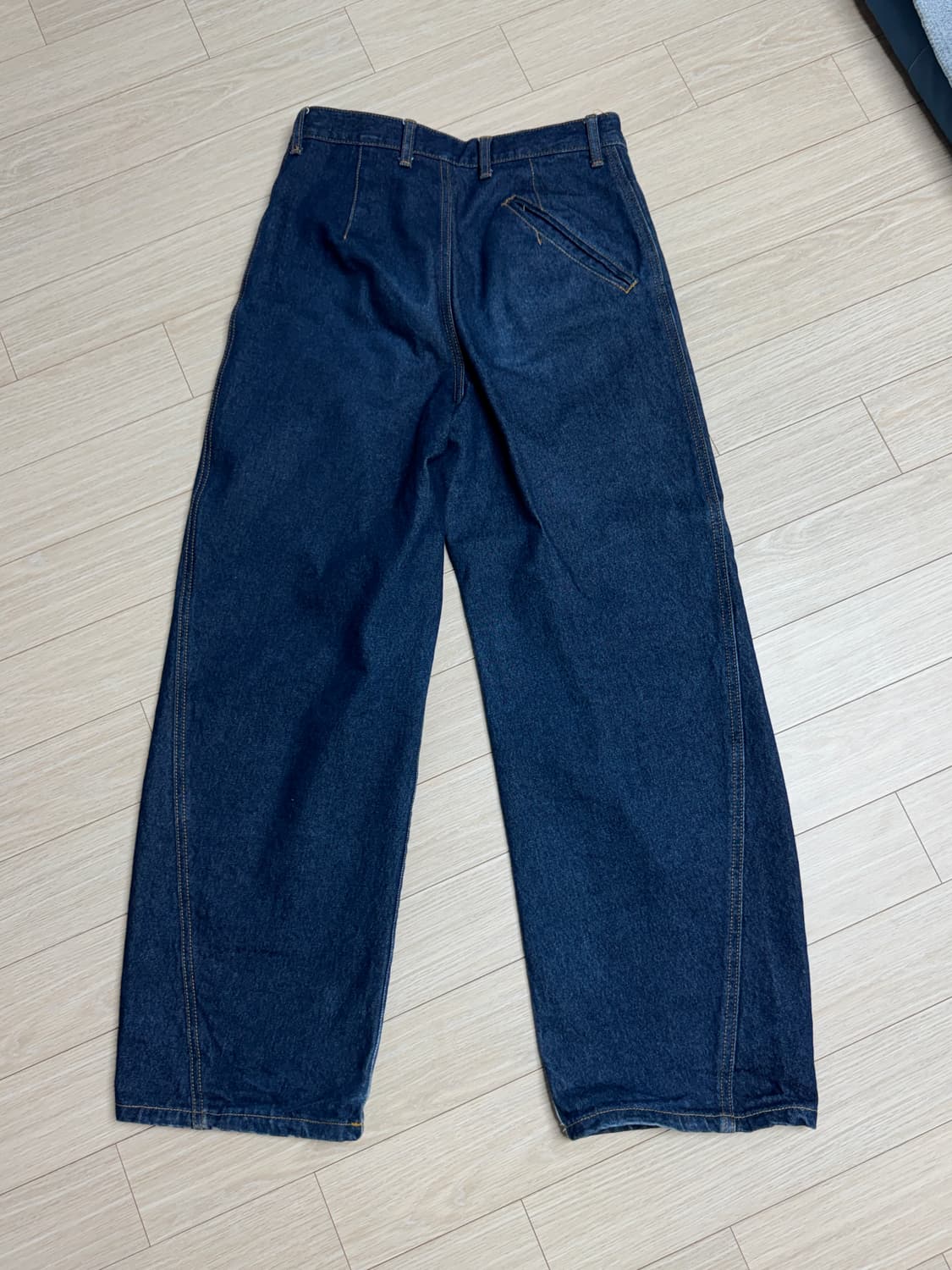 아이엘 커브드 진 인디고 46 상품이미지3