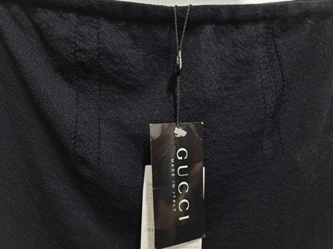 GUCCI 구찌 블랙 모직 스커트 밴드스커트 여성 M 새상품

 상품이미지3