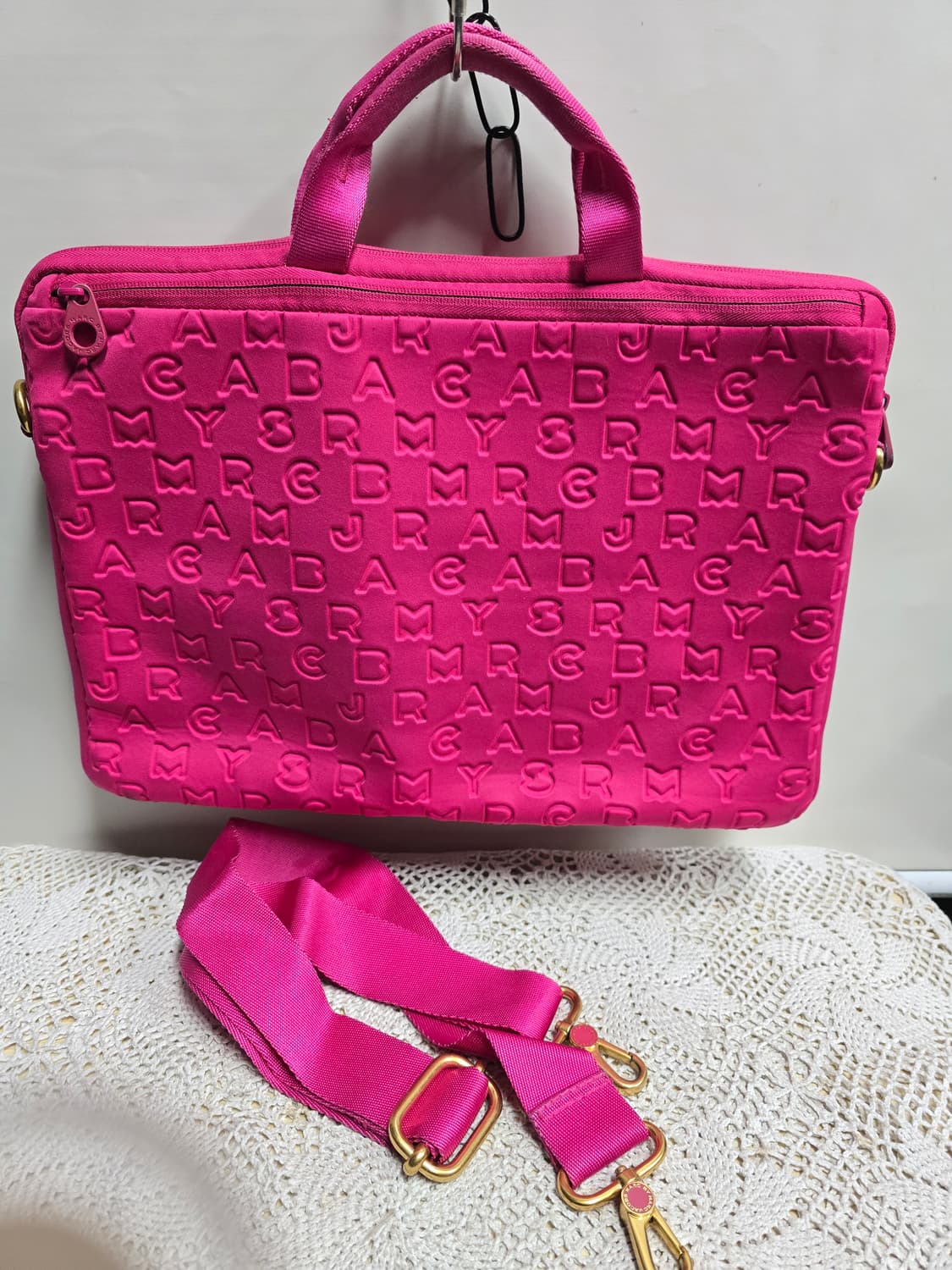 마크바이마크제이콥스  노트북가강 핑크색 상품이미지2