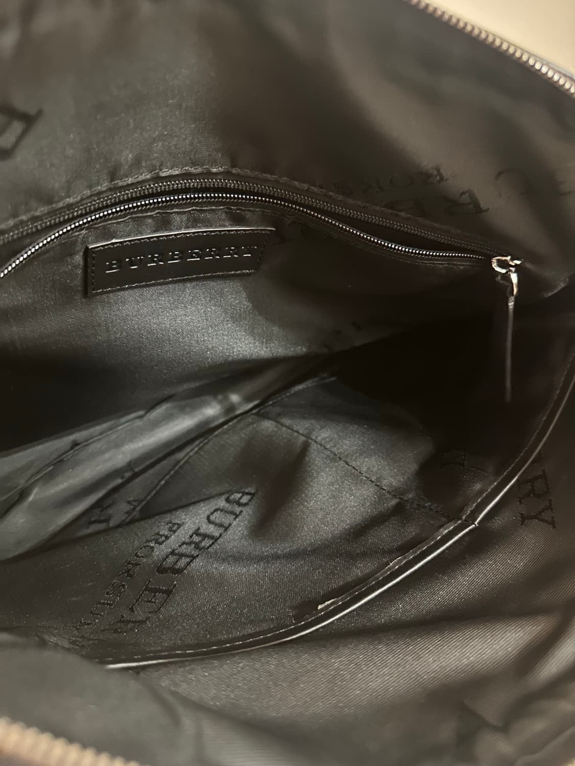 버버리 서류가방 정품 / 미사용 보관 / 상태양호 상품이미지5