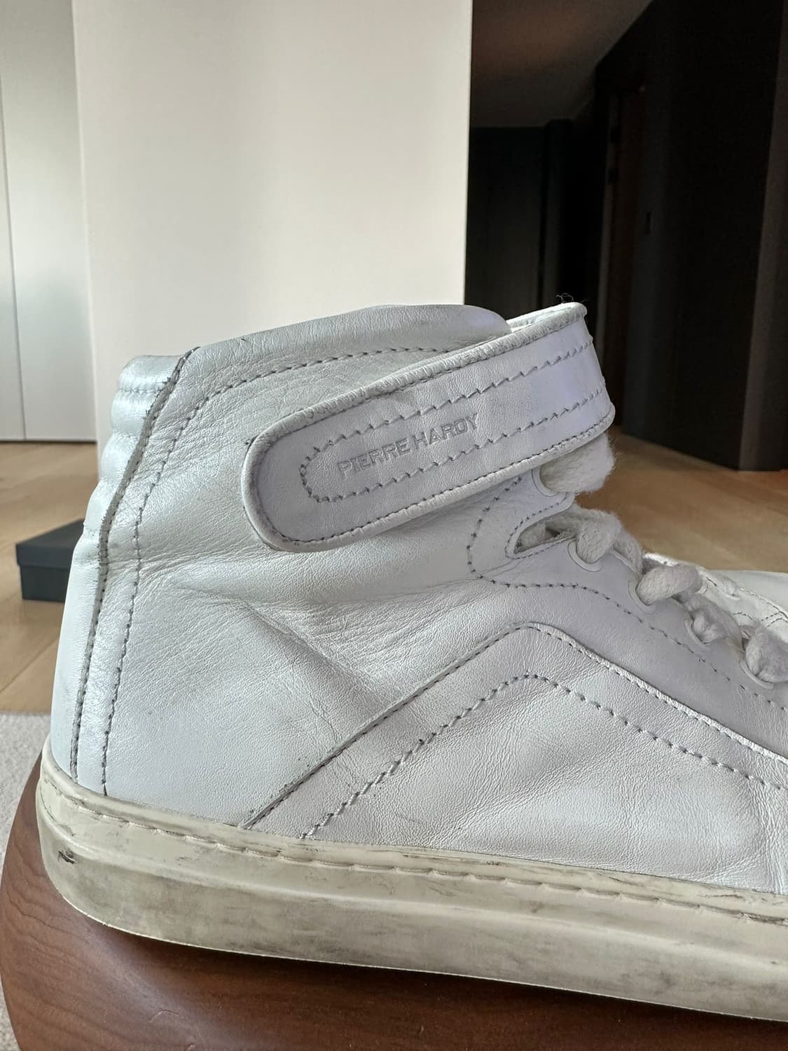 PIERRE HARDY LEATHER HIGHTOP SNEAKER 상품이미지5