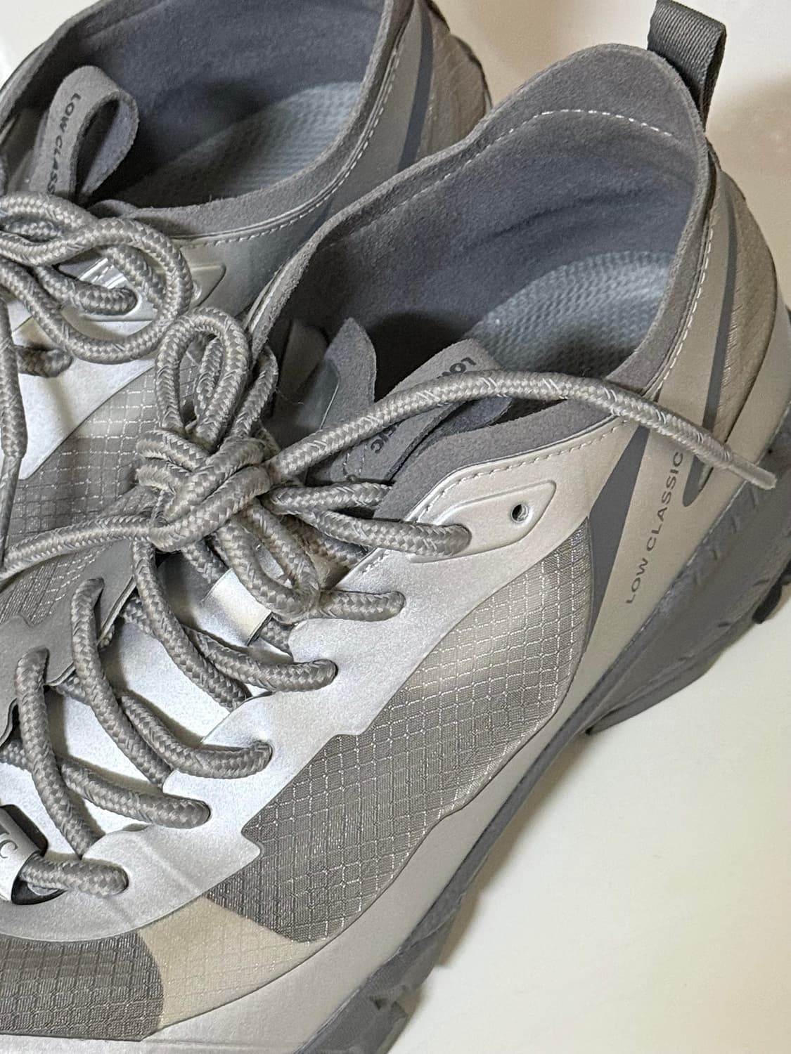 로우클래식 비브람 스니커즈 실버 245 상품이미지6