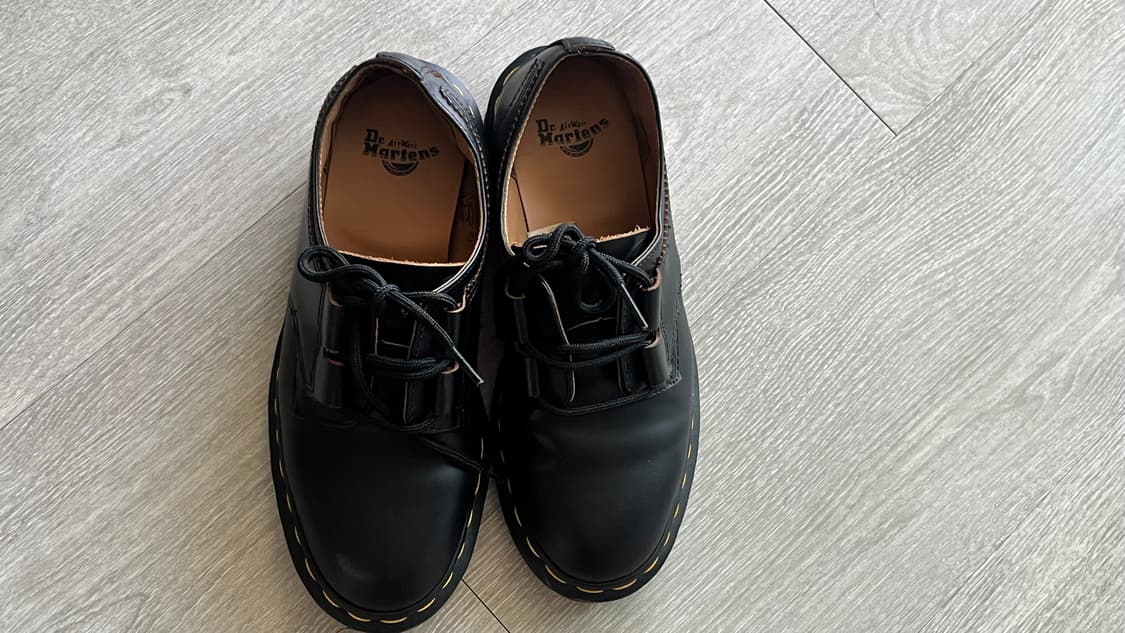 닥터마틴 빌링턴 길리 캐주얼화 블랙 / 22695001 상품이미지1