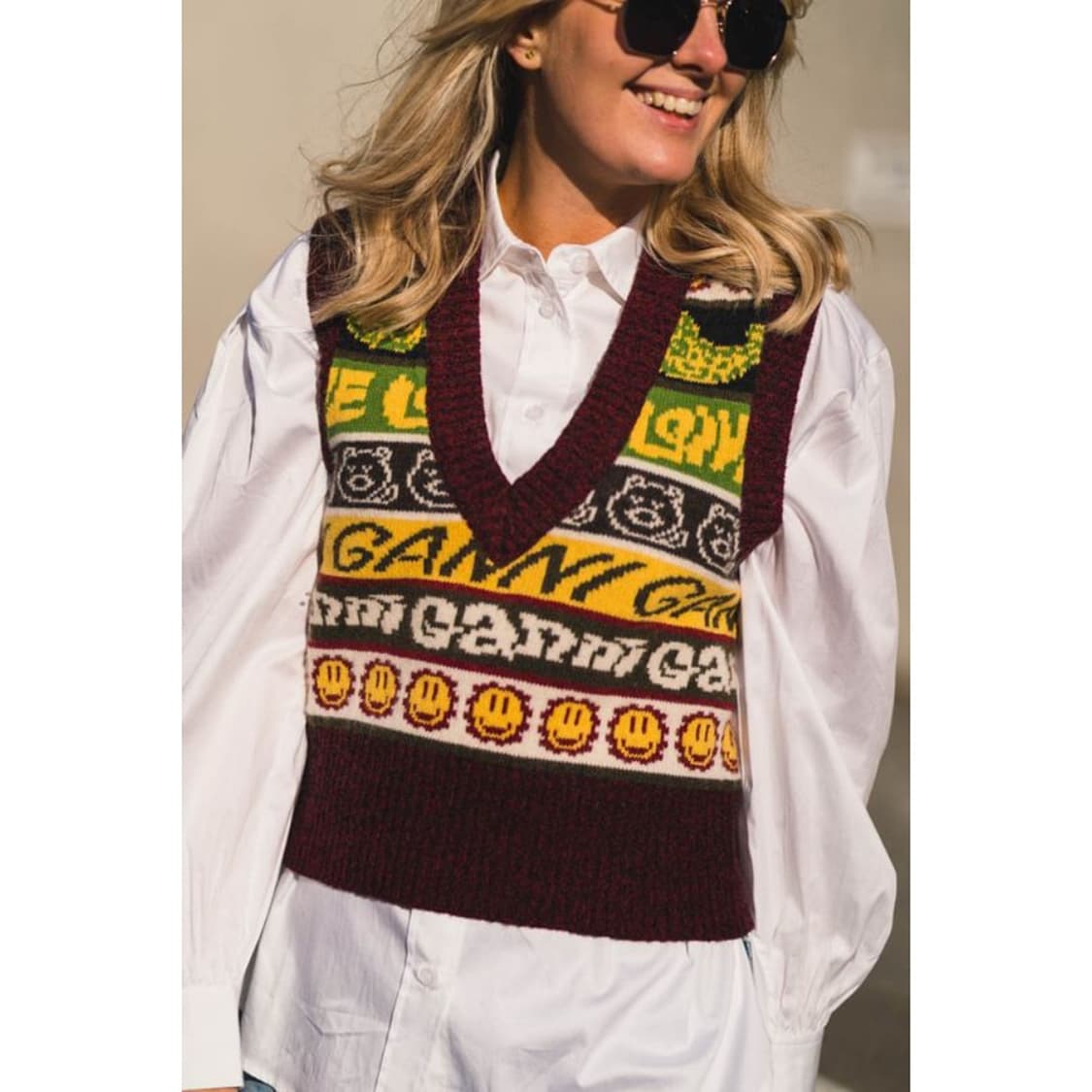 가니 스마일리 로고 자카드 울 베스트 상품이미지1