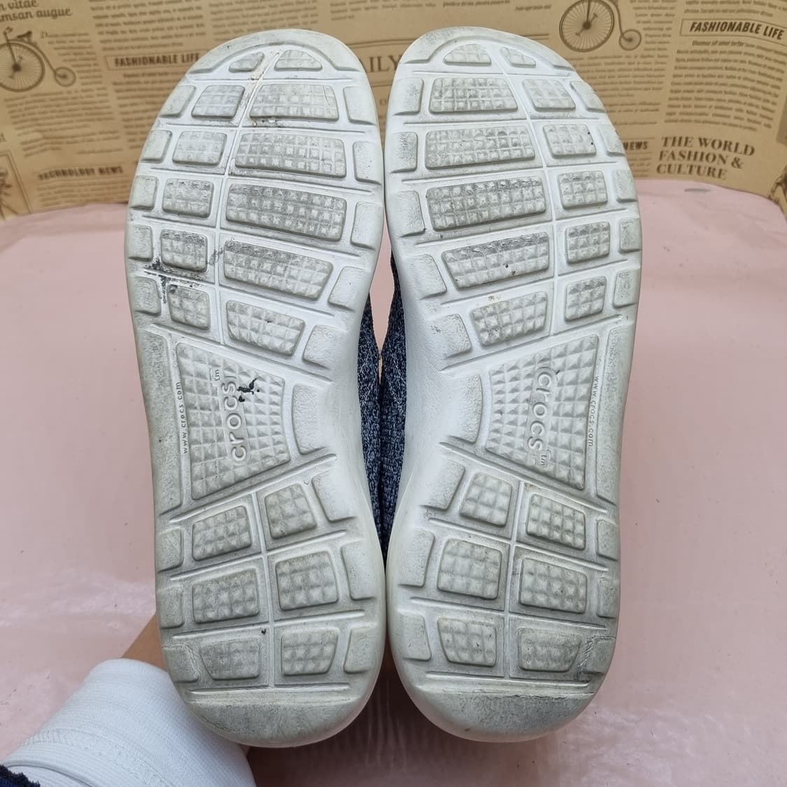 크록스 킨세일 스테틱 슬립온 M9 270 상품이미지3