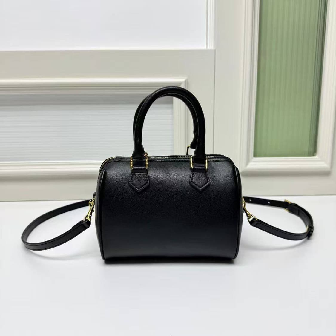 셀린느(Celine) 스몰 보스턴 백(Small Boston Bag) 상품이미지9